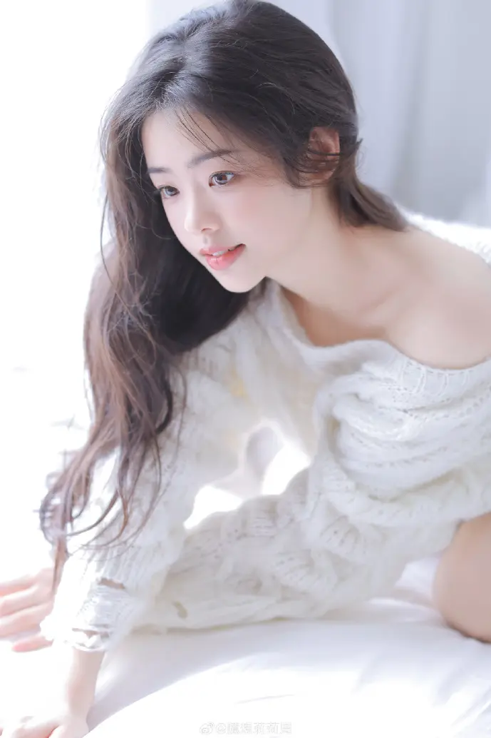 8K壁纸对比效果